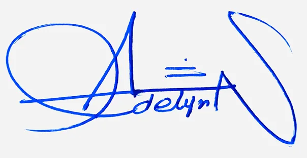 Adelynn handwritten signature example in blue ink on white background