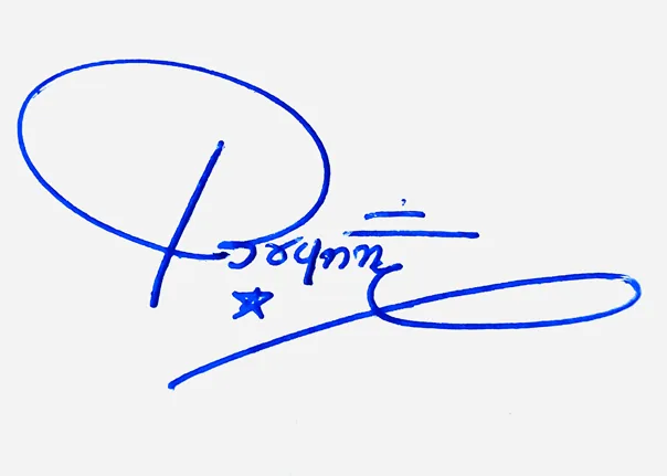 IMG_E4857 handwritten signature example in blue ink on white background