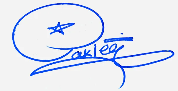 Oaklee Name Handwritten Online handwritten signature example in blue ink on white background